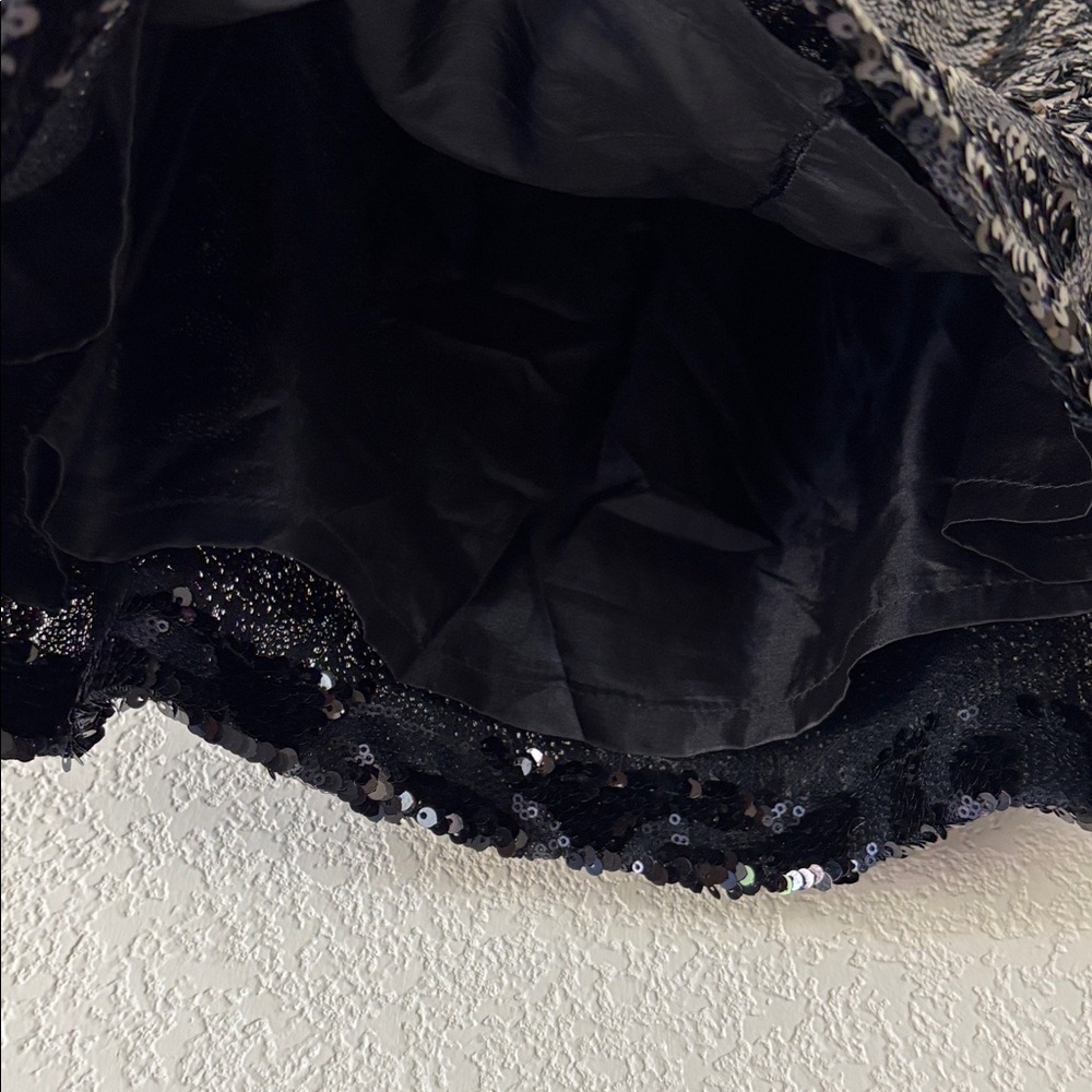 Black Label Sequin Mini Skirt - Picture 3 of 4